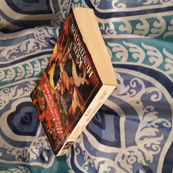 Book - Picture 2 of 6